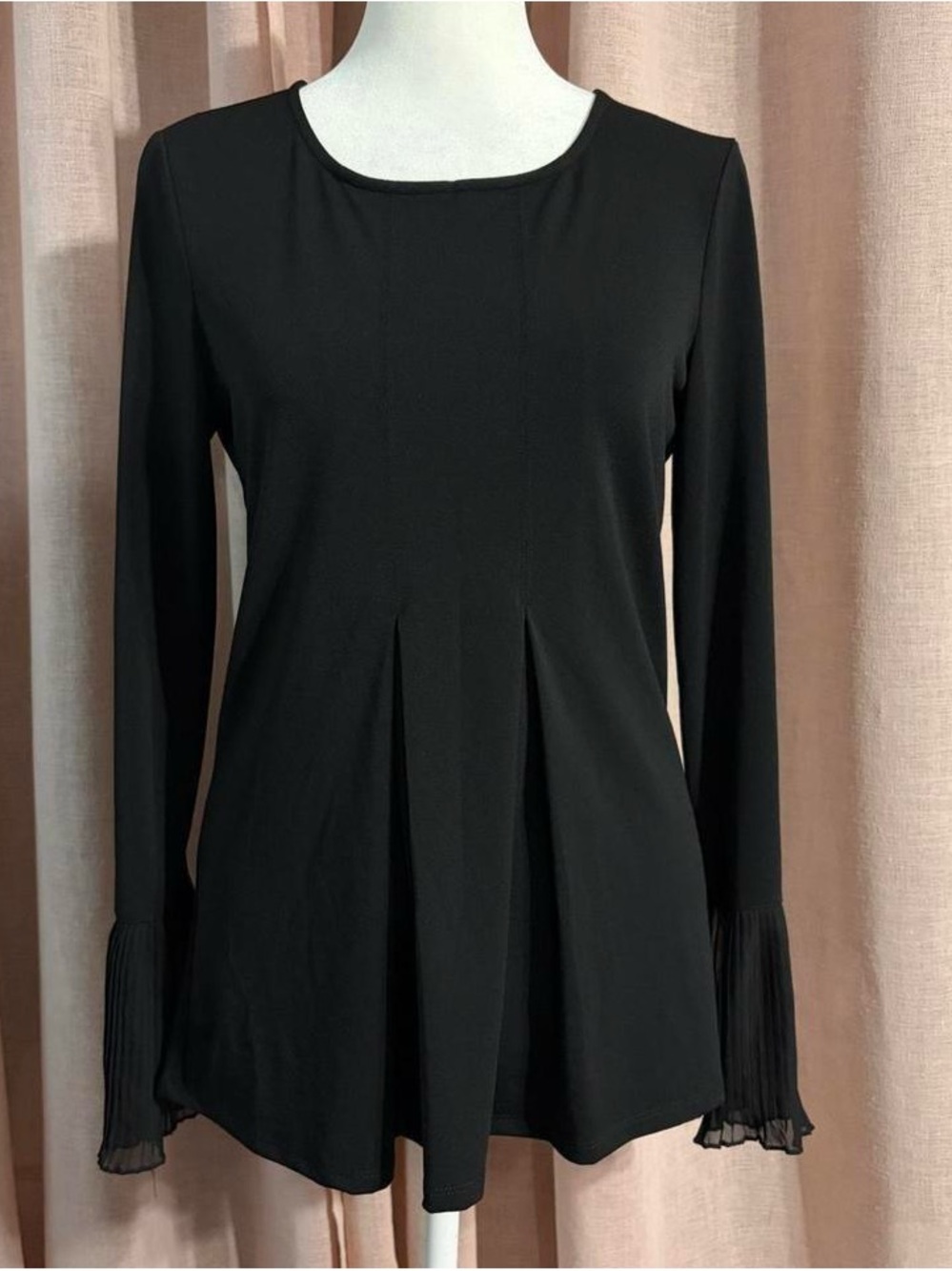Adrianna Papell Black Pleasted Cuff Sleeve Top Sz Xsmall Whimsygoth Chic